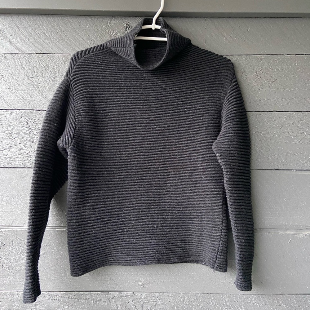 Wilfred wool turtleneck
